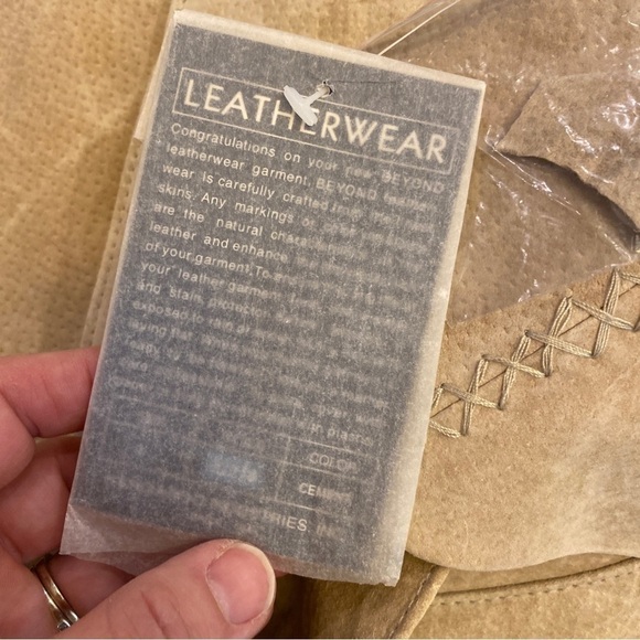 Beyond California NWT Suede Leather Jacket Blazer Womens Tan Size Large Western - Picture 14 of 15